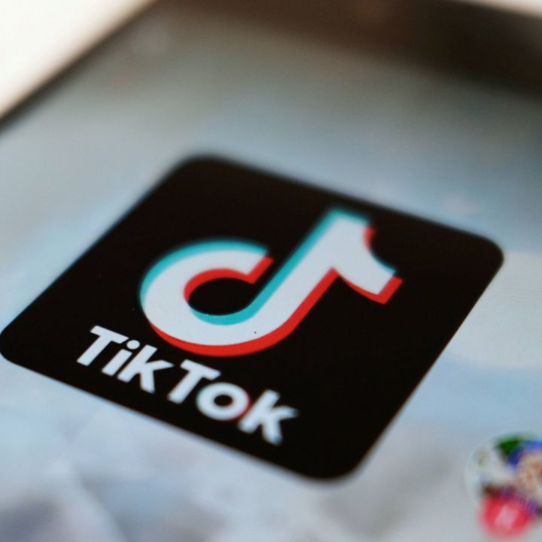 Vague and viral TikTok warning of school violence is non-credible but has schools and law enforcement on high alert