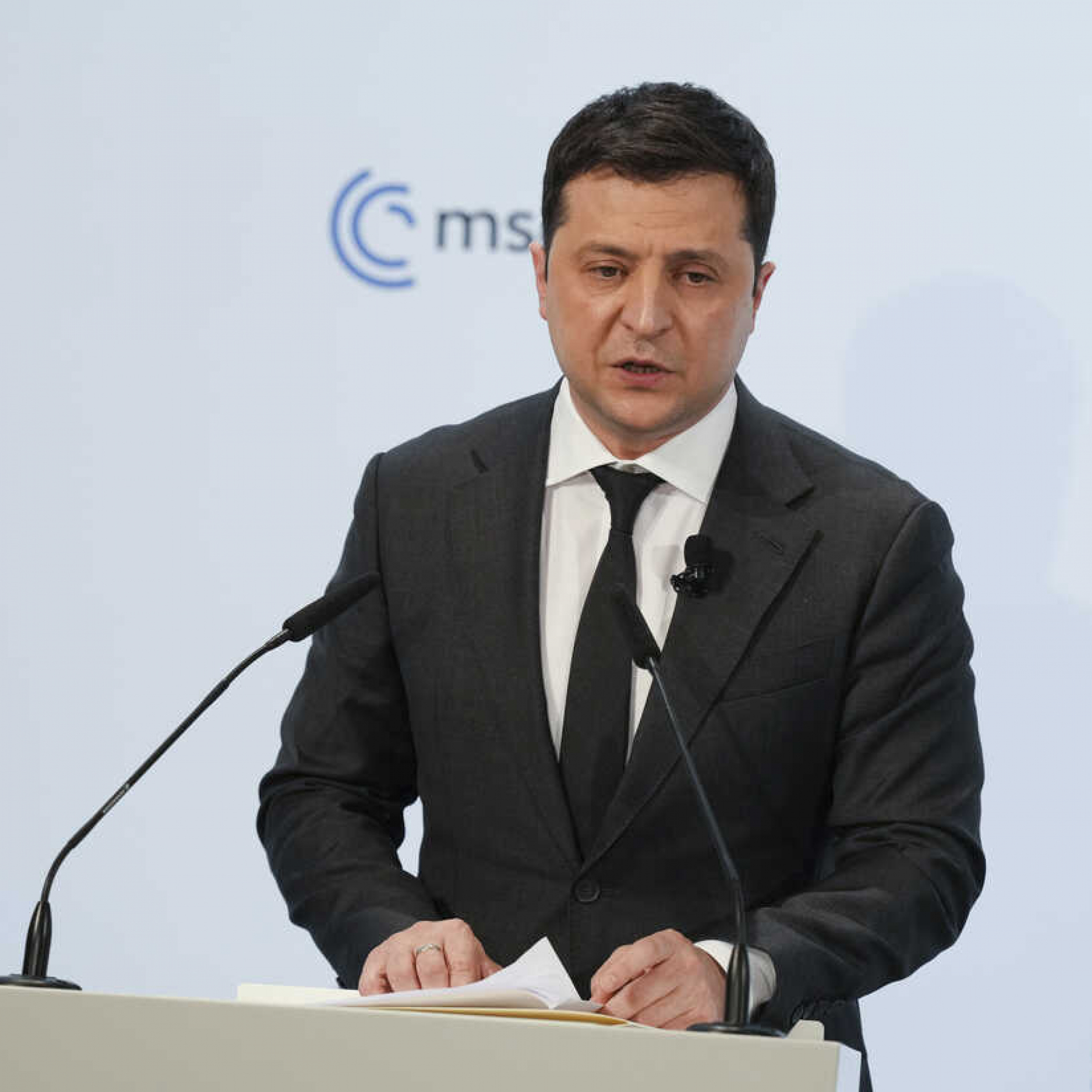 Zelenskyy dials down Nato demand Putin warns West over sanctions