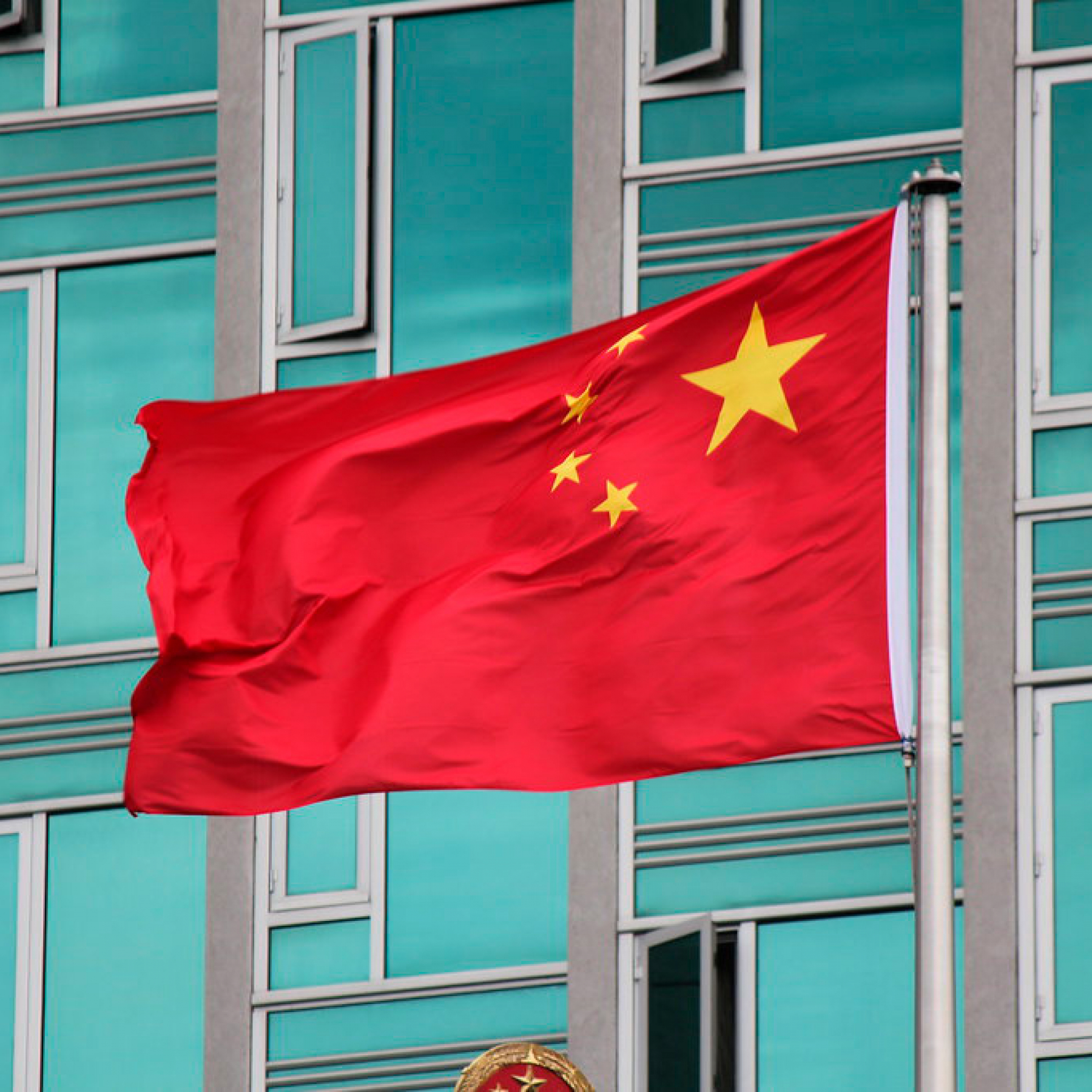 Chinese tech stocks mostly rise as Meituan jumps more than 14% in mixed Asia trading