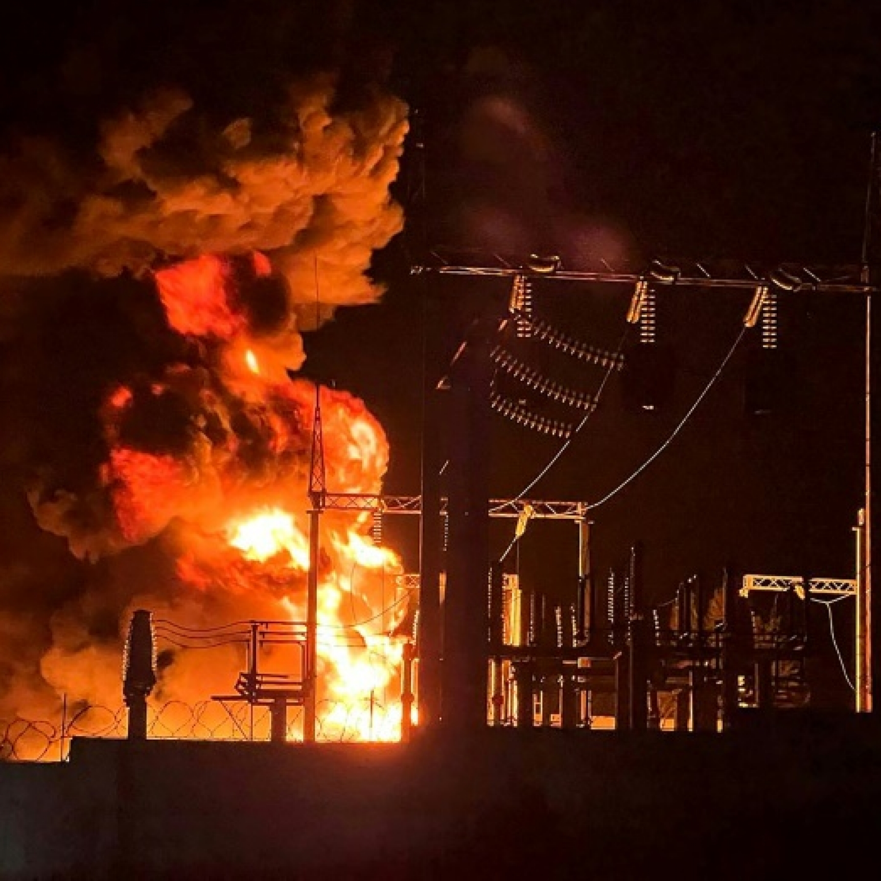 Ukraine's second city Kharkiv without power after Russian strikes