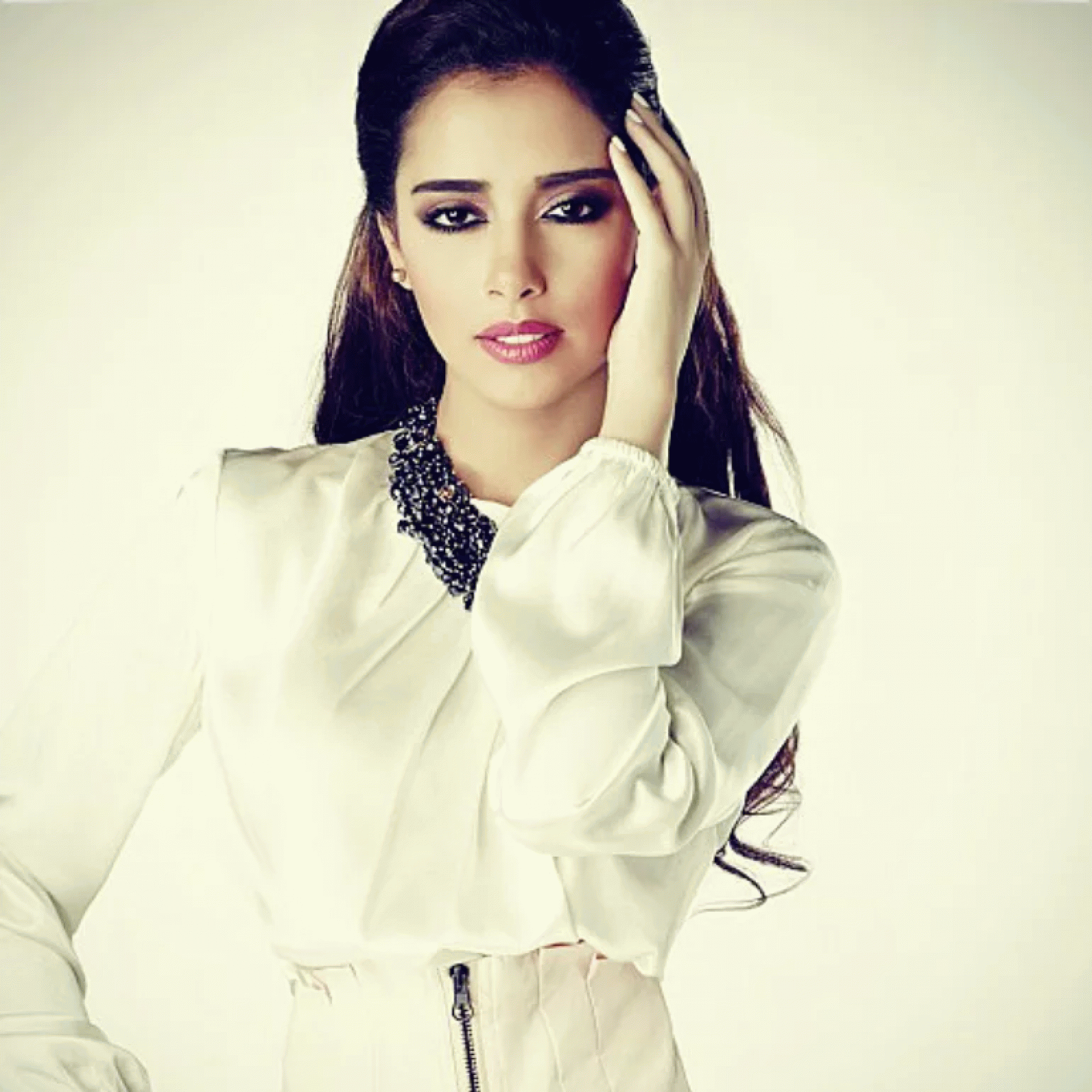 Emirati singer Balqees Fathi shines at Valentino show in Rome