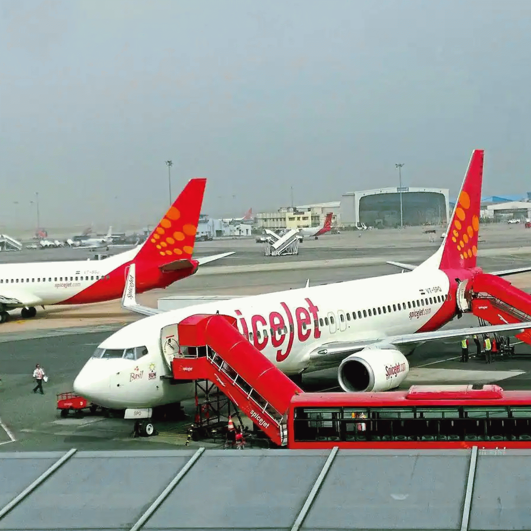 SpiceJet offers to pay Rs 600 crore to Kalanithi Maran KAL Airways to settle disputes