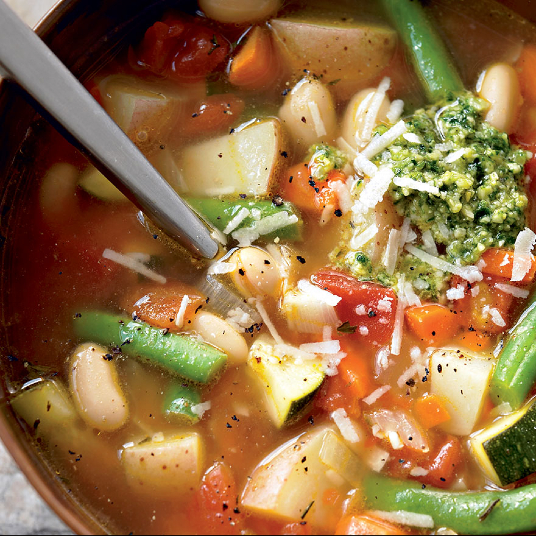 Try Out These 7 High-Protein Soups For Weight Loss This Winter Season