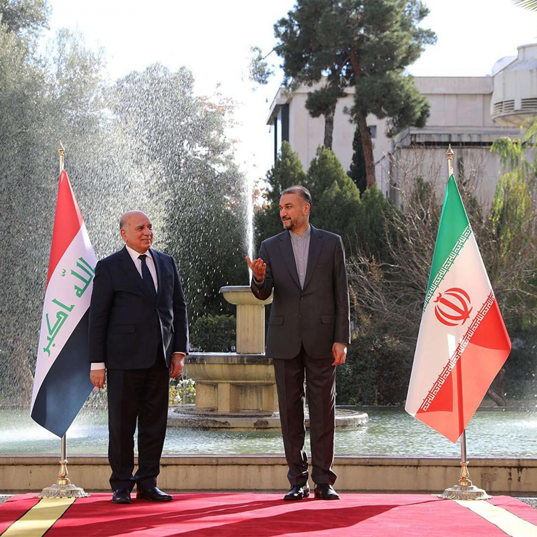 Iraqi FM calls for direct Iran-US talks on nuclear deal