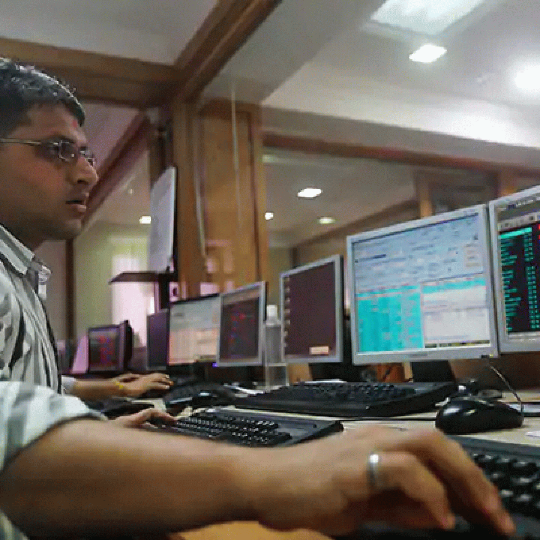 Sensex Nifty At Record Highs Financials Auto Metal Stocks Strong