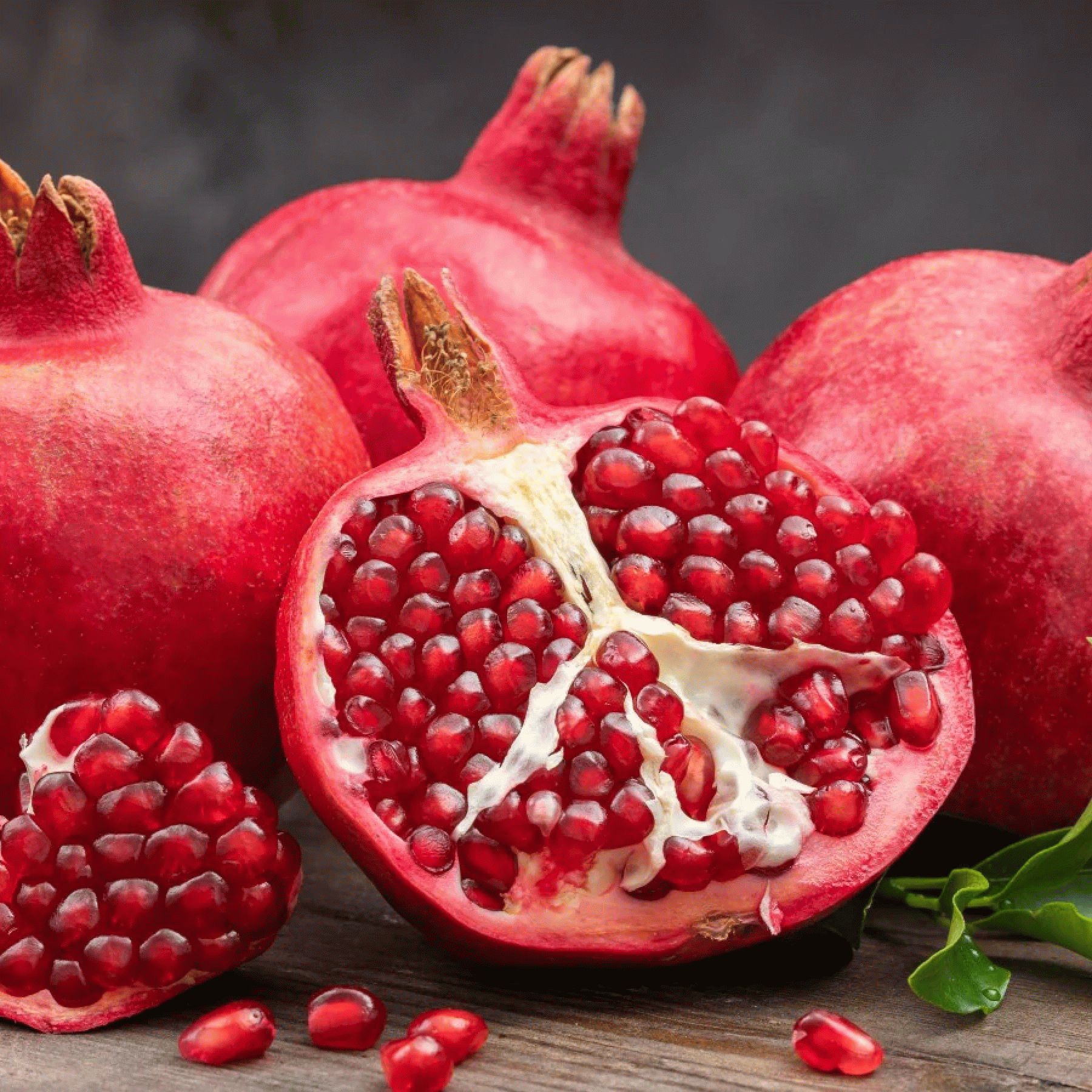 Pomegranate Has More Antioxidants Than Green Tea: Expert Suggests 5 Health Benefits
