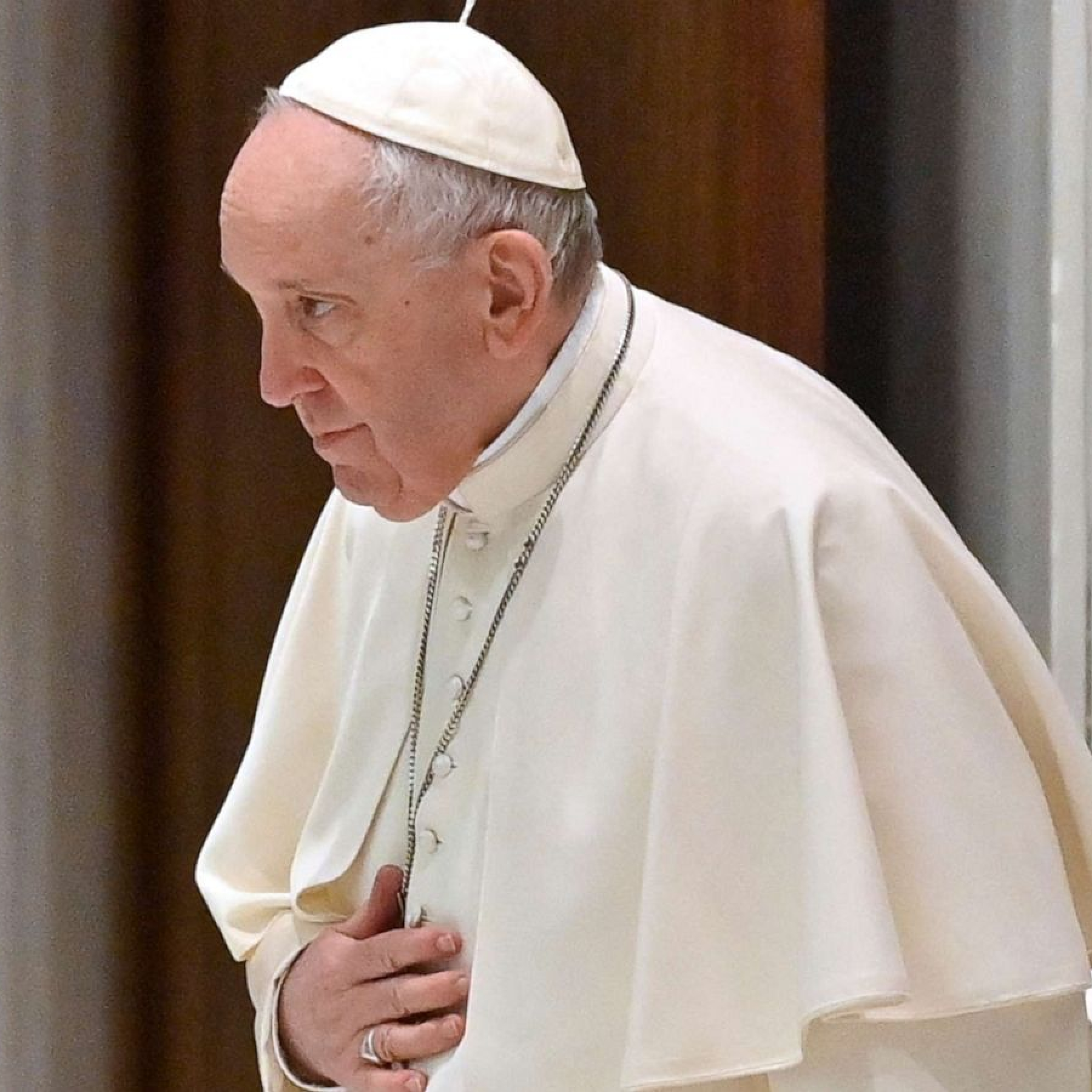 Pope makes surprise visit to Russian Embassy to the Vatican