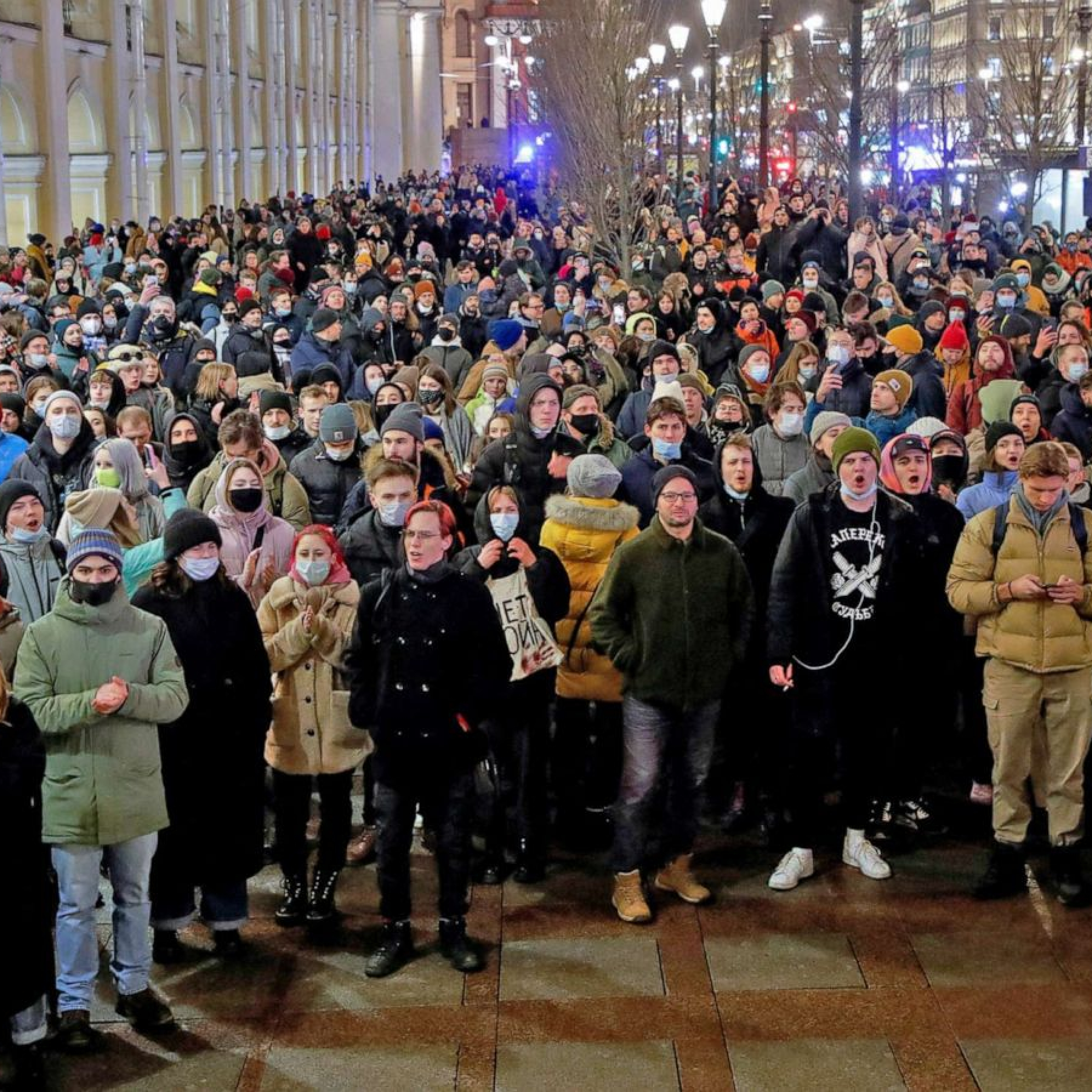 Protesters worldwide take to the streets against Russian aggression in Ukraine