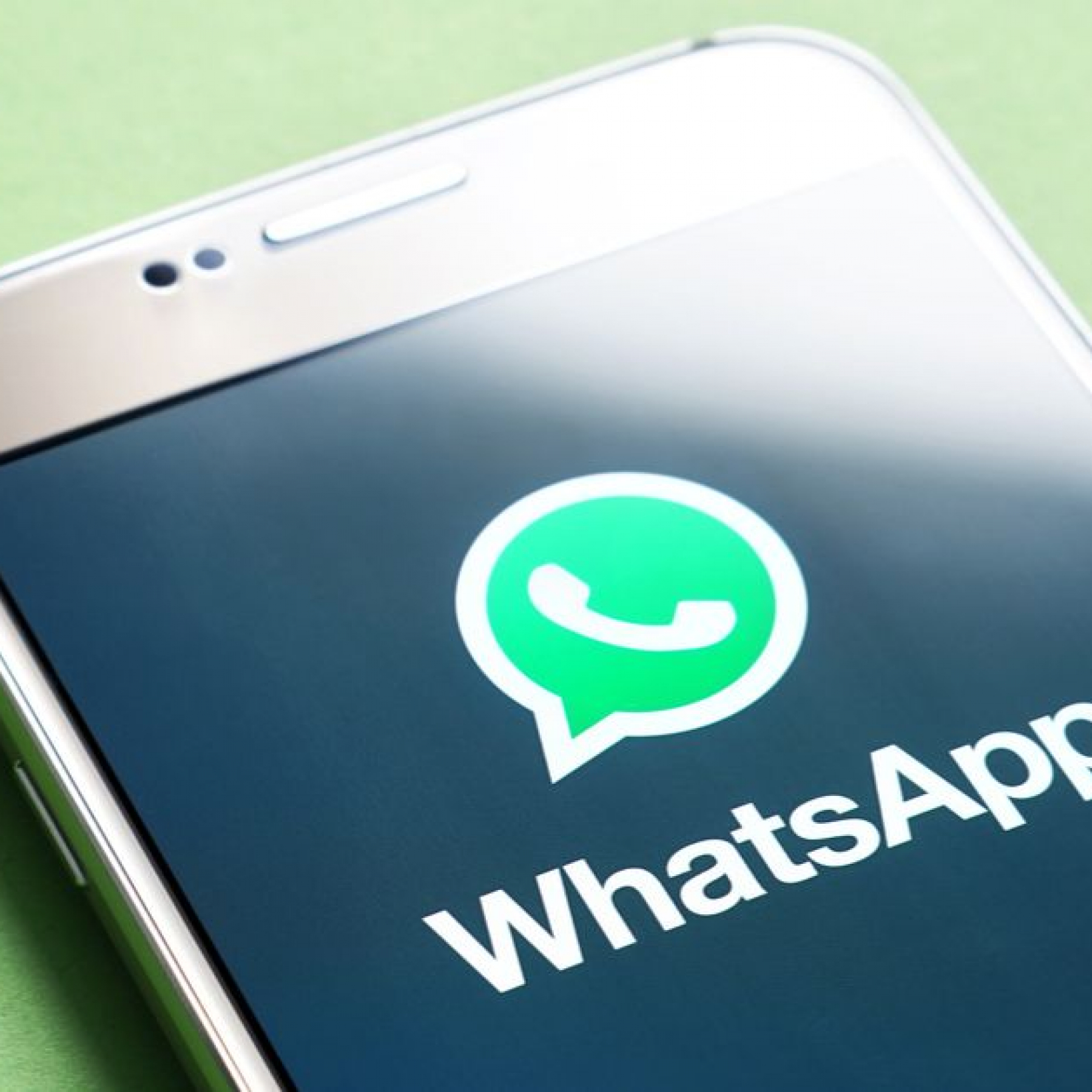 WhatsApp unveils end-to-end encryption users will now be able to protect their chat backups