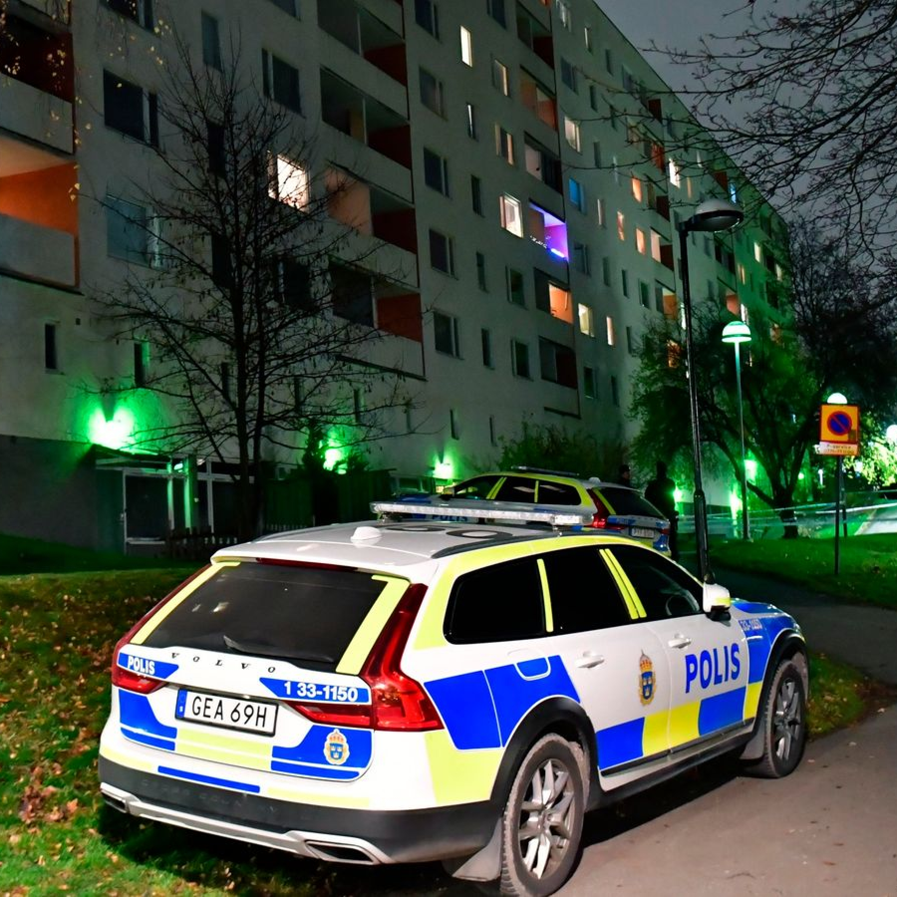 Sweden: Man and woman arrested on suspicion of murder after children thrown from window of flat