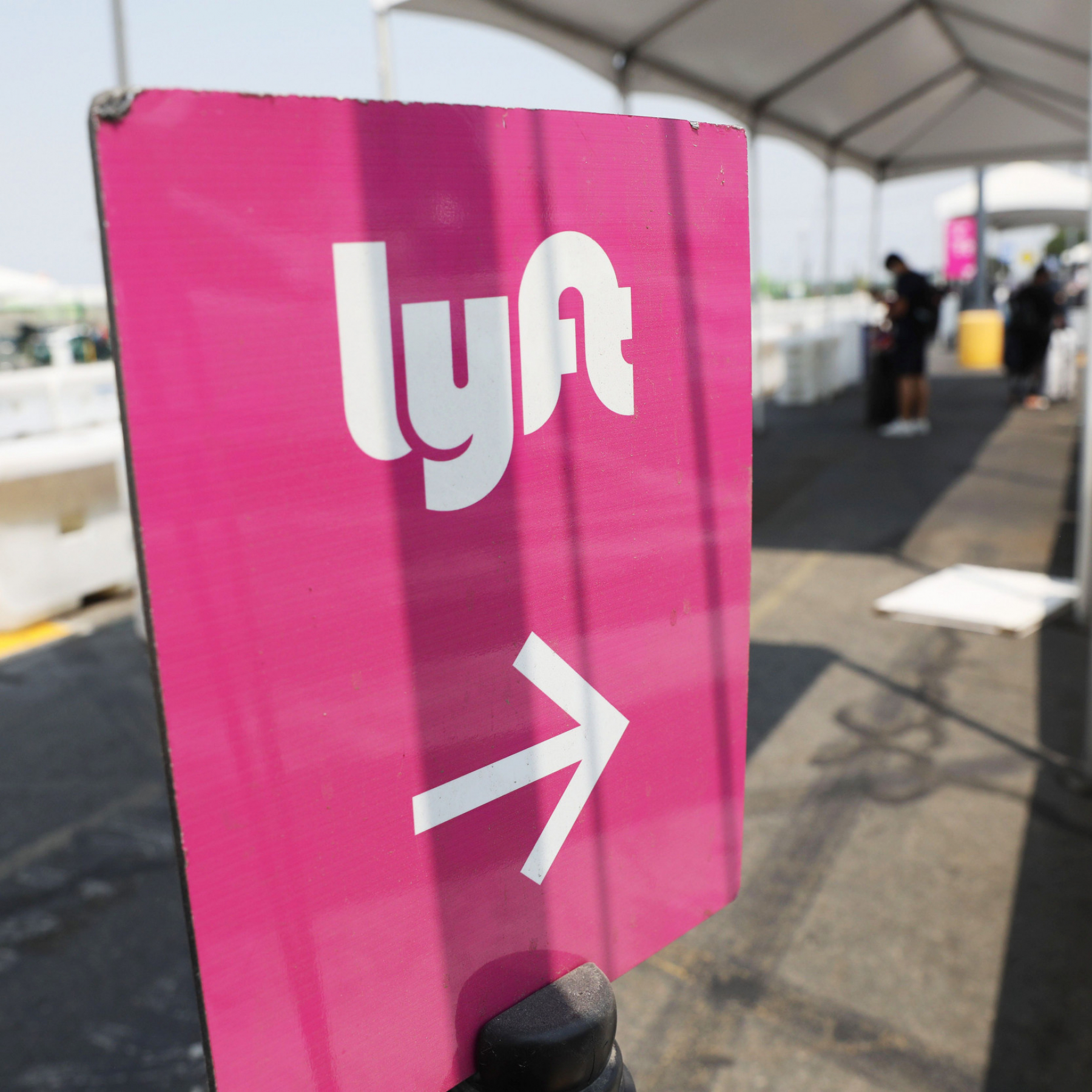 Lyft says customers are spending on rides despite higher prices