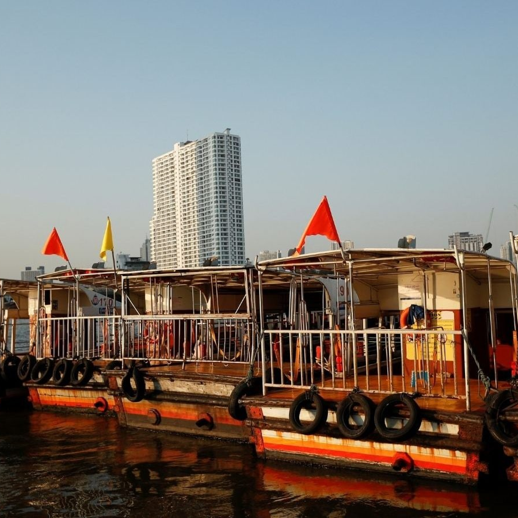 Bangkok to Reopen for Fully Vaccinated Tourists Including Indians from October