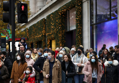 Omicron spreads global gloom over New Years celebrations