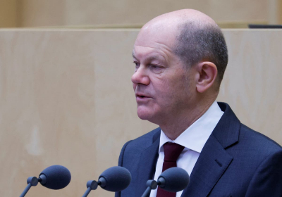 Germanys Scholz to warn Russia of heavy consequences if Ukraine attacked source says
