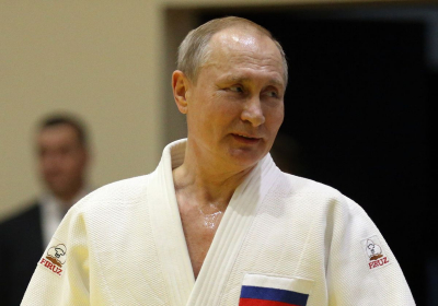 Amid Russias invasion of Ukraine Vladimir Putins honorary president status suspended by International Judo Federation