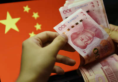China cuts interest rates as economic growth slows