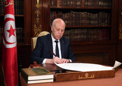 Tunisias president says constitution should be amended