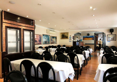 Beijing reopens restaurants as new COVID-19 cases drop