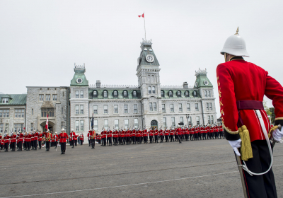 4 cadets at Canadas Royal Military College die in accident