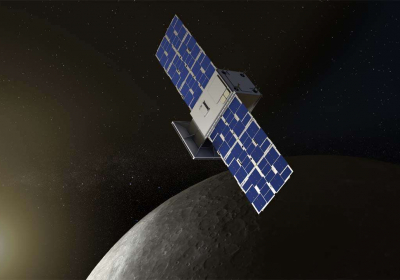 Contact lost with spacecraft on way to test moon orbit