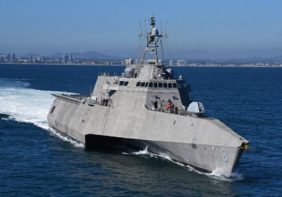 In the turbulent South China Sea the US Navy bets on a troubled warship