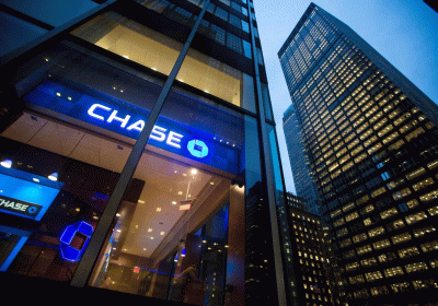 JPMorgan hit with $200 million in fines over use of encrypted messaging apps