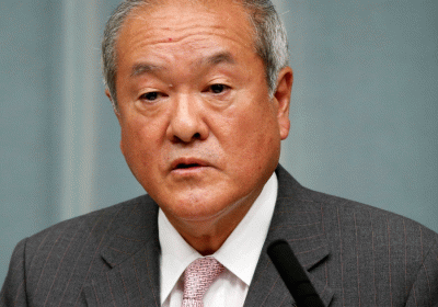 Japan warns of economic fallout from weakening yen