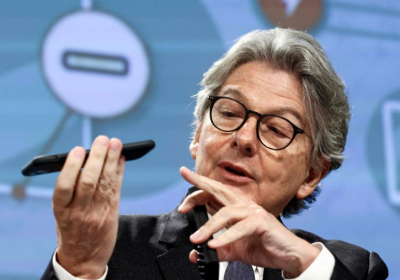 One plug to charge them all: Trouble for Apple as EU demands single charging method for phones