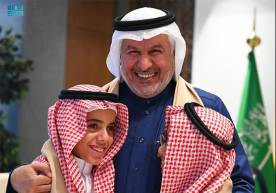 Saudi surgeon meets conjoined twins he separated 13 years ago