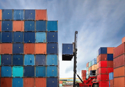 Union announces daytime work stoppage at congested Port of Oakland