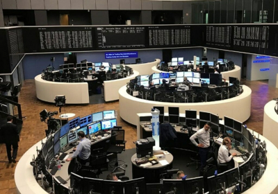 Fading Omicron concerns set up shares for weekly gain dent dollar