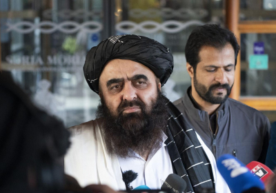 Afghan talks focus on aid womens rights as hunger grows