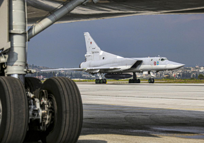 Russia sends warplanes to Syria for huge naval drills in Med