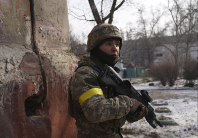 Russian airstrike escalates offensive in western Ukraine
