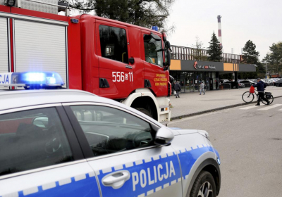 More blasts at mine where rescuers seek 7 missing