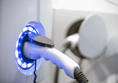 Batteries of the future set to be cheaper and better — just by adding sugar