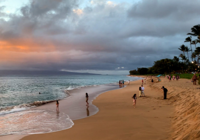 Visiting Maui this fall. Forget about indoor dining at restaurants bars unless you Are vaccinated.