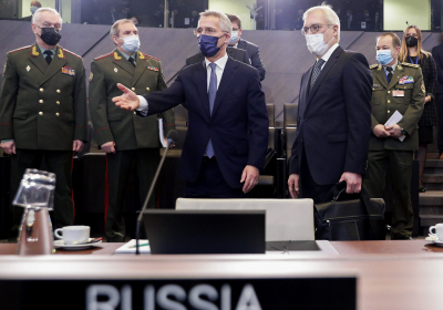 NATO Russia in high-level talks as Ukraine tensions simmer