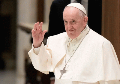 Pope Francis denies resignation rumors hopes to visit Kyiv Moscow