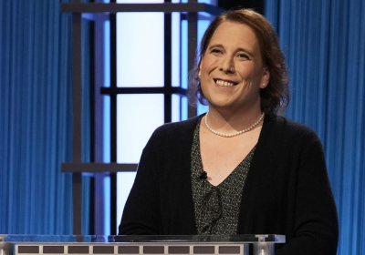 Amy Schneider now has 2nd-longest Jeopardy winning streak in history