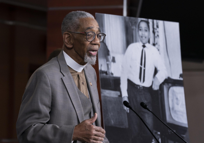 Congress passes Emmett Till bill to make lynching hate crime