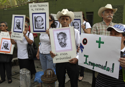 El Salvador court re-opens investigation into 1986 massacre of Jesuit priests