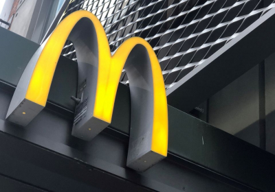Fast-food chains close some indoor seating as U.S. cities mandate vaccine checks