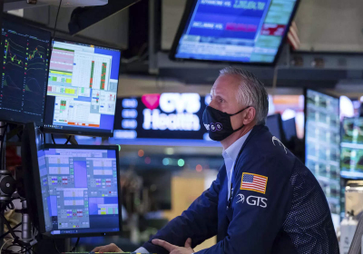More Record Highs for S&P 500 Dow on First Day of 2022