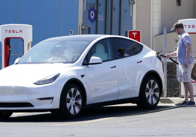 Nearly 400 car crashes in 11 months involved automated tech companies tell regulators