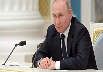 Putin puts Russias nuclear forces on alert cites sanctions
