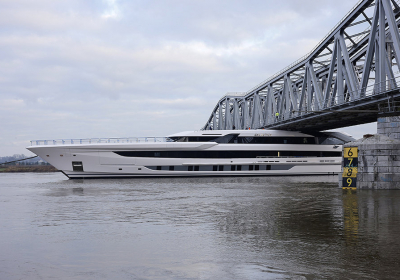 Enormous superyacht squeezes under Dutch bridges