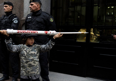 Uruguay suspends COVID vaccination for children under 13