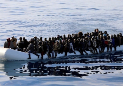 Europe migrant crisis: Dozens missing off Tunisian coast