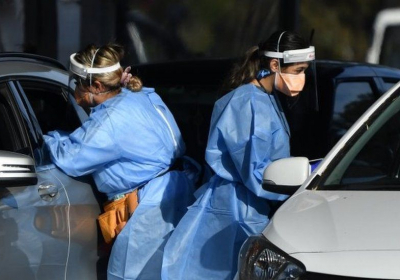 Covid: Sydney lockdown extended and curfew imposed on 2m people